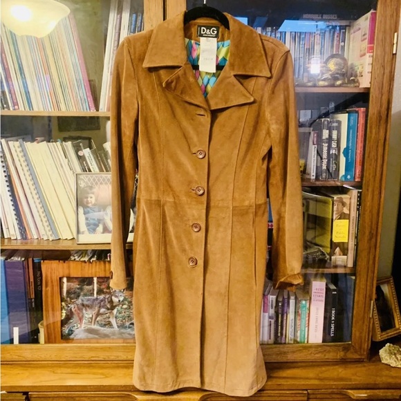 Dolce and Gabbana Brown Suede Trench Coat Size 40. - Picture 8 of 15
